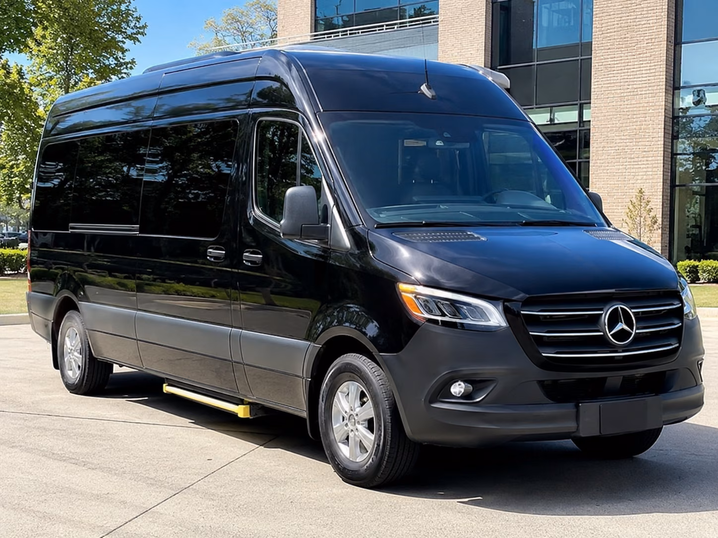 akron hospital and campus shuttle bus rentals