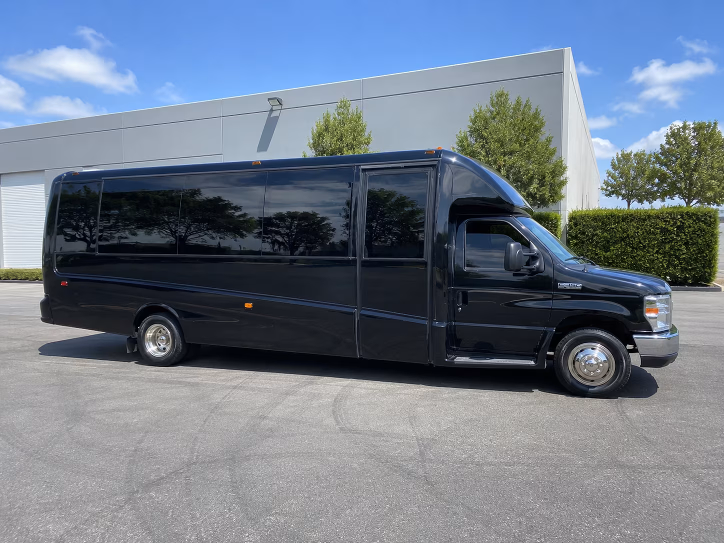 akron wedding quinceanera and celebration bus rentals