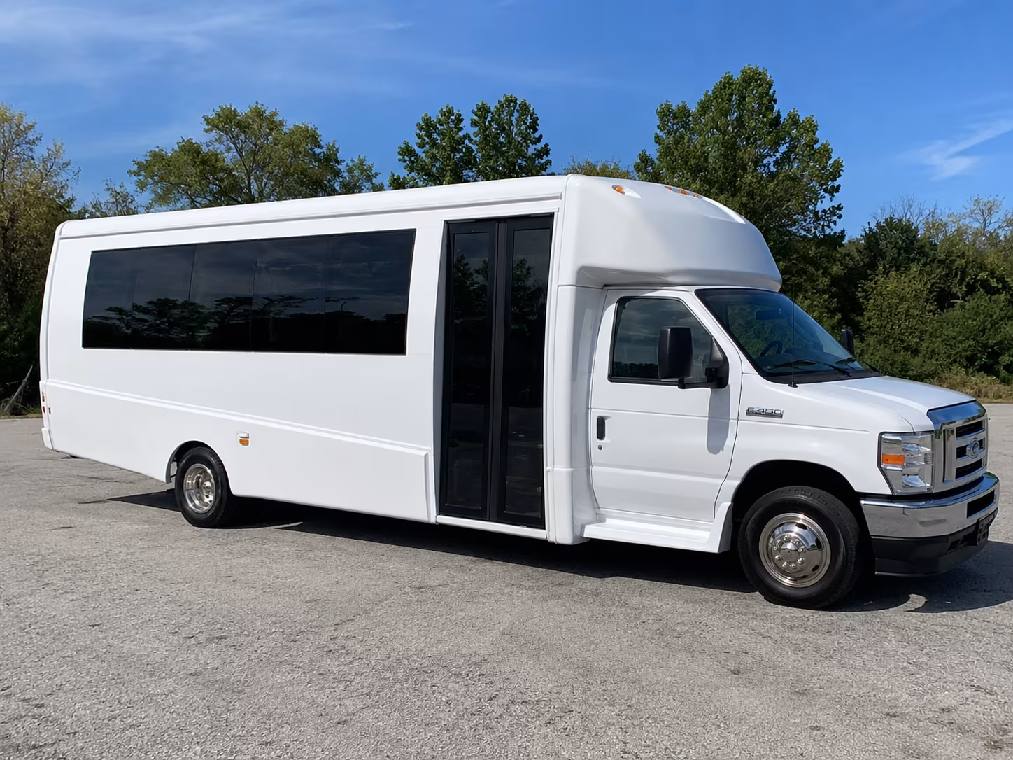 bachelor and bachelorette party buses in akron