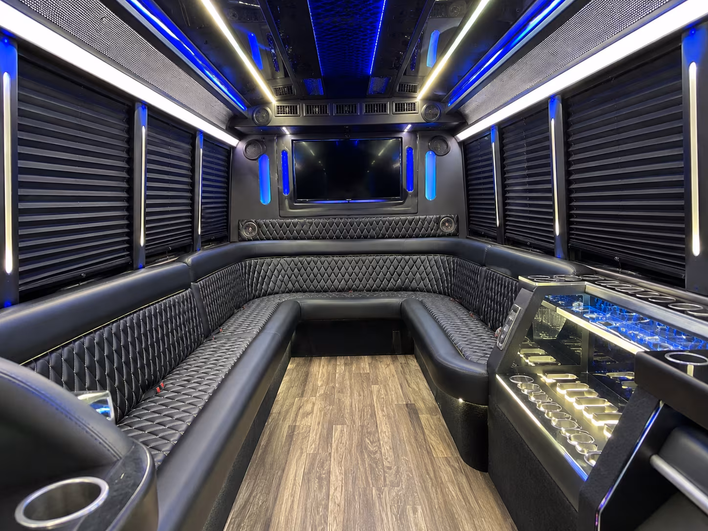 rent an akron prom party bus or charter bus today